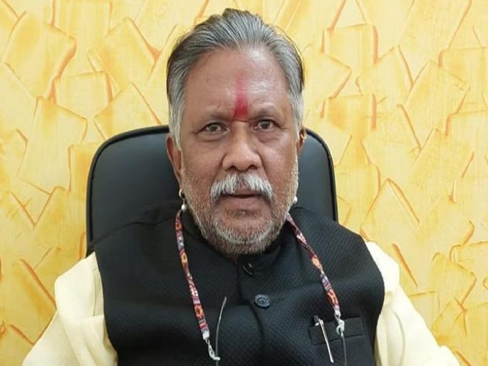Minister Dharmarao Baba Atram again on target of Naxalites, threat from mines | मंत्री धर्मरावबाबा आत्राम पुन्हा नक्षल्यांच्या टार्गेटवर, खाणींवरून धमकी Minister Dharmarao Baba Atram again on target of Naxalites, threat from mines | मंत्री धर्मरावबाबा आत्राम पुन्हा नक्षल्यांच्या टार्गेटवर, खाणींवरून धमकी