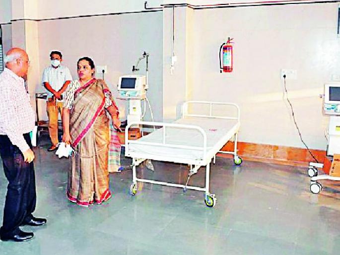 Irwin's Guardian Ministers with Super Specialties | सुपर स्पेशालिटीसह इर्विनची पालकमंत्र्यांद्वारे पाहणी Irwin's Guardian Ministers with Super Specialties | सुपर स्पेशालिटीसह इर्विनची पालकमंत्र्यांद्वारे पाहणी