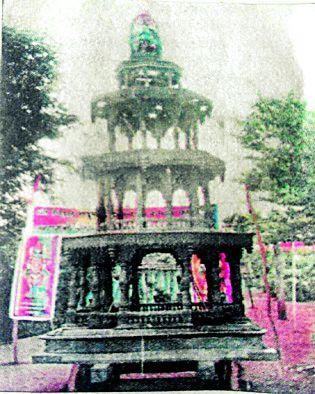 The tradition of Sanangadi Vaikunth Chaturdashi is still retained | सानगडीत वैकुंठ चतुर्दशीची परंपरा आजही कायम The tradition of Sanangadi Vaikunth Chaturdashi is still retained | सानगडीत वैकुंठ चतुर्दशीची परंपरा आजही कायम