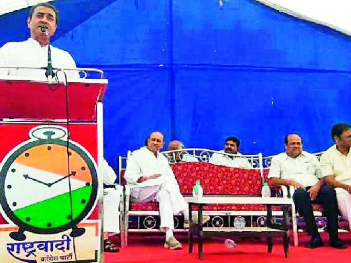 Gargirib's Jananan Sanstha got settled | गोरगरिबांचे जनधन खाते झाले ठणठण