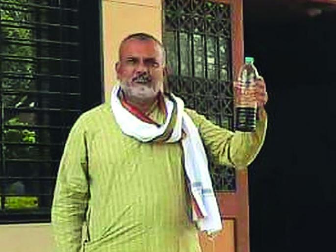 Spraying of phenyl from Buldana municipality? | बुलडाणा पालिकेकडून फिनाईलची फवारणी?