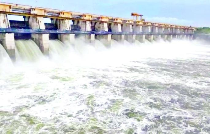 Buldana: 5% more rain this year than last year | बुलडाणा : गतवर्षीच्या तुलनेत यंदा ५ टक्के अधिक पाऊस