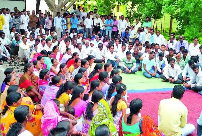 Taluka 'Smart Village' award for Bibi Gram Panchayat | बिबी ग्रामपंचायतीला तालुका ‘स्मार्ट व्हिलेज’ पुरस्कार Taluka 'Smart Village' award for Bibi Gram Panchayat | बिबी ग्रामपंचायतीला तालुका ‘स्मार्ट व्हिलेज’ पुरस्कार
