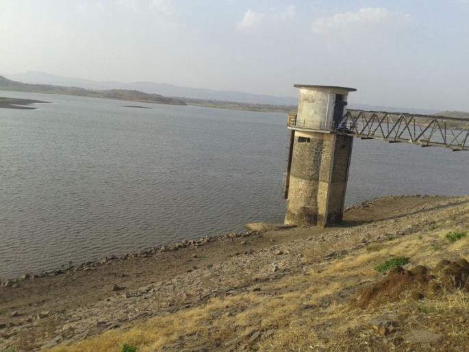 Increase in water intensity intensity in Dhule district | धुळे जिल्ह्यात पाणीटंचाईच्या तीव्रतेत वाढ Increase in water intensity intensity in Dhule district | धुळे जिल्ह्यात पाणीटंचाईच्या तीव्रतेत वाढ