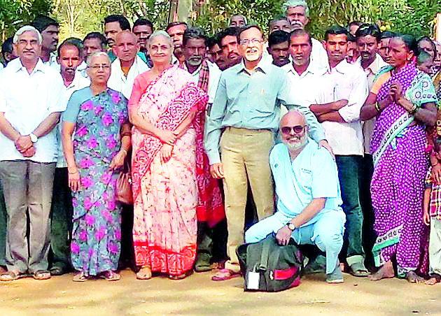 Surgery on 80 patients in Chatagawa's search | चातगावातील शोधग्राममध्ये ८० रुग्णांवर शस्त्रक्रिया  Surgery on 80 patients in Chatagawa's search | चातगावातील शोधग्राममध्ये ८० रुग्णांवर शस्त्रक्रिया