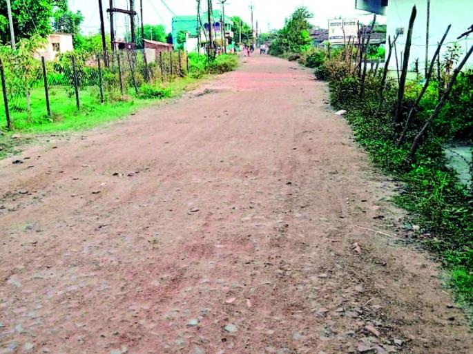 Bring in crores of funds but the office bearers fail in planning | कोट्यवधींचा निधी आणला मात्र पदाधिकारी नियोजनात फेल Bring in crores of funds but the office bearers fail in planning | कोट्यवधींचा निधी आणला मात्र पदाधिकारी नियोजनात फेल