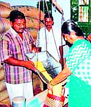 Ration Distribution Technology Detention | रेशन वाटपात तंत्रज्ञानाचा खोळंबा