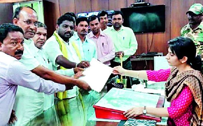 Offensive attack on the office | कार्यालयावरील हल्ल्याचा निषेध Offensive attack on the office | कार्यालयावरील हल्ल्याचा निषेध