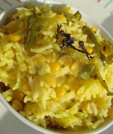 Nutrition diet for two lakh students | दोन लाख विद्यार्थ्यांना सुटीतही पोषण आहार Nutrition diet for two lakh students | दोन लाख विद्यार्थ्यांना सुटीतही पोषण आहार