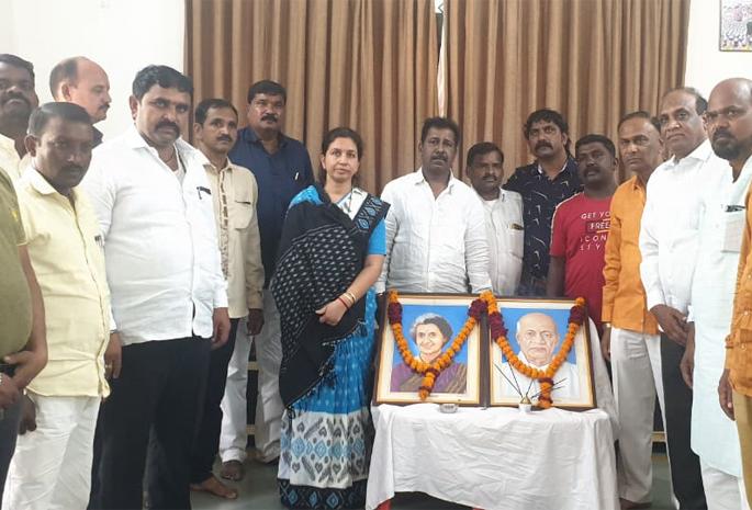 Indiraji's sacrifice will not be forgotten by the country | इंदिराजींचे बलिदान देश विसरणार नाही