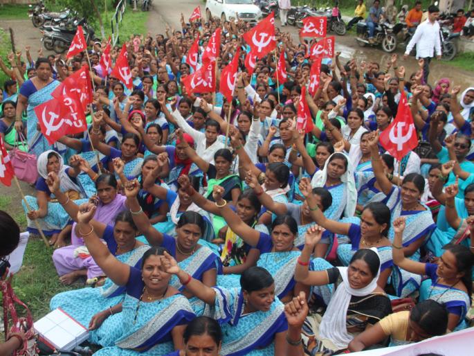 Asha activists' agitation for demands | मागण्यांसाठी आशा कार्यकर्त्यांचे आंदोलन Asha activists' agitation for demands | मागण्यांसाठी आशा कार्यकर्त्यांचे आंदोलन