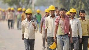 Water Resources Department will continue to prevent migration | स्थलांतर रोखण्यासाठी जलसंपदा विभागाची कामे सुरू राहणार Water Resources Department will continue to prevent migration | स्थलांतर रोखण्यासाठी जलसंपदा विभागाची कामे सुरू राहणार