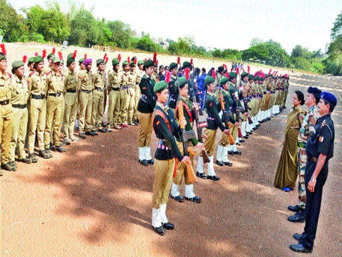 KTHH's NCC Team Top Guards Sports Competition: Girls Performance in Maharashtra Battalion | केटीएचएमचे एनसीसी पथक अव्वल गार्ड्स ड्रील स्पर्धा : महाराष्टÑ बटालियनमधील मुलींची कामगिरी