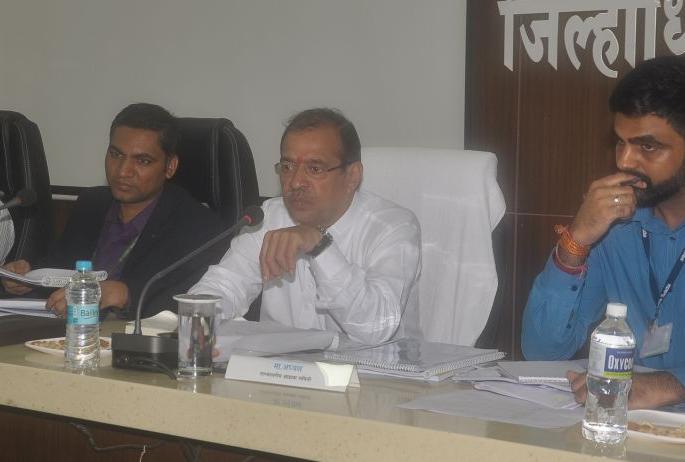 Inspection of all courtyards at once | एकाच वेळी सर्व अंगणवाडींची तपासणी Inspection of all courtyards at once | एकाच वेळी सर्व अंगणवाडींची तपासणी