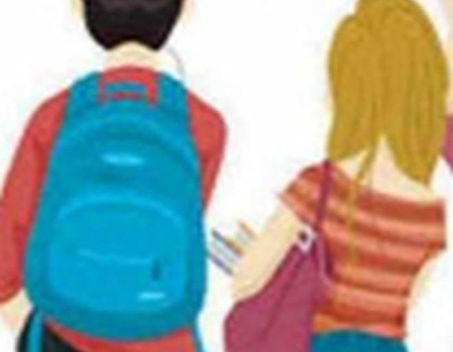 Struggling to get students | विद्यार्थी मिळविण्यासाठी धडपड Struggling to get students | विद्यार्थी मिळविण्यासाठी धडपड