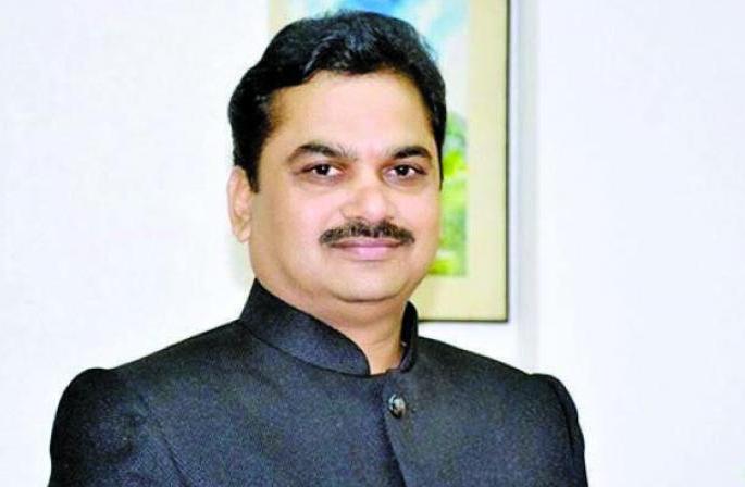 I am adamant about fasting on chicken, no one should visit the place of fasting- Ram Shinde | कुकडीबाबत सोमवार (दि. १ जून) पासूनच्या उपोषणावर ठाम, उपोषणस्थळी कोणीही भेट देऊ नका- राम शिंदे