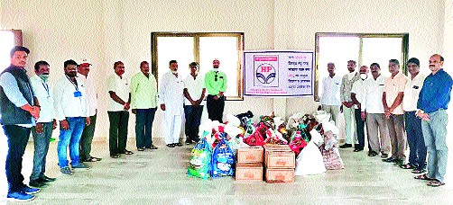 Food for the hungry .... That's our goal | भुकेल्यांना अन्न.... हेच आमचे ध्येय Food for the hungry .... That's our goal | भुकेल्यांना अन्न.... हेच आमचे ध्येय
