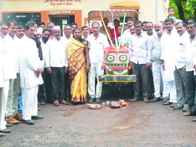 Clock activities from the Smart Village Rewards Scheme | स्मार्ट ग्राम बक्षीस योजनेतून घंटागाडी उपक्रम Clock activities from the Smart Village Rewards Scheme | स्मार्ट ग्राम बक्षीस योजनेतून घंटागाडी उपक्रम