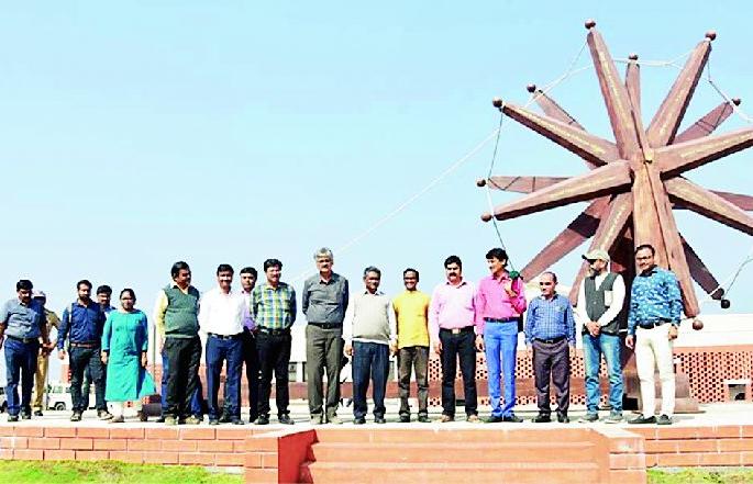 The center of attraction for development works in Sevagram Development Plan | सेवाग्राम विकास आराखड्यातील विकासकामे आकर्षणाचे केंद्र The center of attraction for development works in Sevagram Development Plan | सेवाग्राम विकास आराखड्यातील विकासकामे आकर्षणाचे केंद्र