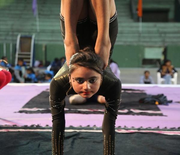 Yoga competition dominated by Maharashtra | योगा स्पर्धेत महाराष्ट्राचे वर्चस्व Yoga competition dominated by Maharashtra | योगा स्पर्धेत महाराष्ट्राचे वर्चस्व
