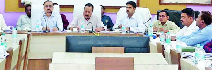 Complete the water supply plan | पाणी पुरवठ्याच्या योजना पूर्ण करा Complete the water supply plan | पाणी पुरवठ्याच्या योजना पूर्ण करा