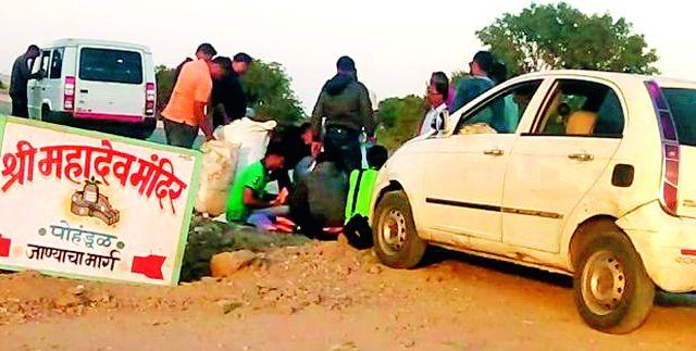 Gagan's bags are seized near Mahagaon | महागावजवळ गांजाची पोती जप्त