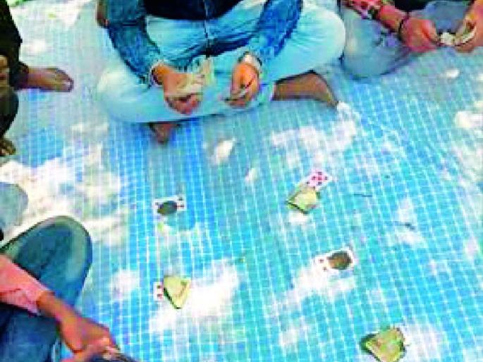 Why does LCB look far away? | ‘एलसीबी’ला दूरचे दिसते जवळचे का नाही? Why does LCB look far away? | ‘एलसीबी’ला दूरचे दिसते जवळचे का नाही?