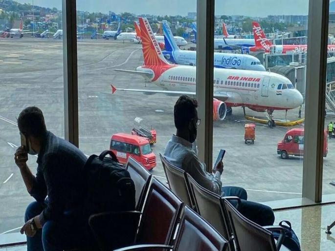 that passenger life was saved in the plane itself but the plane was brought back to mumbai for treatment | अन् त्या प्रवाशाचे विमानातच प्राण वाचले; पण उपाचारासाठी विमान पुन्हा मुंबईत आणले that passenger life was saved in the plane itself but the plane was brought back to mumbai for treatment | अन् त्या प्रवाशाचे विमानातच प्राण वाचले; पण उपाचारासाठी विमान पुन्हा मुंबईत आणले