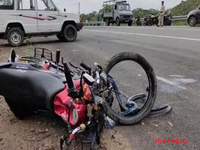 tow Kabaddi players lost their life in accident while returning from tournament | कबड्डी स्पर्धेहून परतताना हारले 'आयुष्याचा सामना', ट्रकने चिरडल्याने दोन खेळाडू ठार