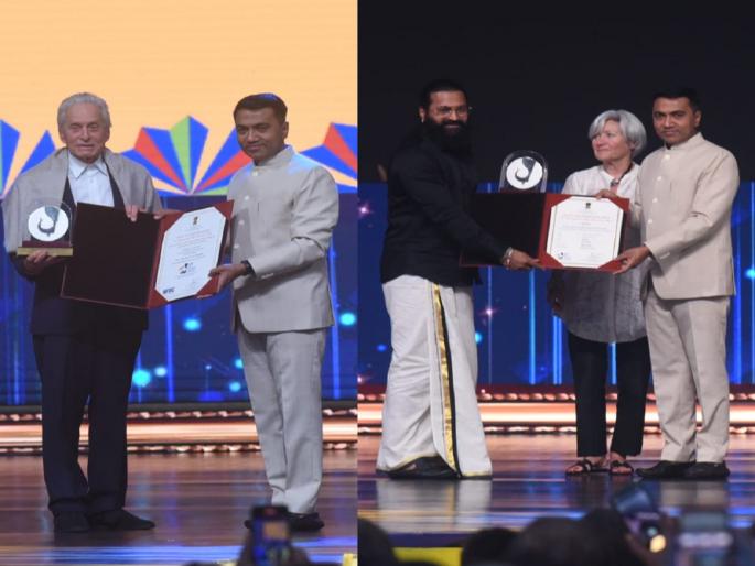 Suvarnamayur for 'Endless Borders' - Hollywood actor Michael Douglas awarded Satyajit Ray Lifetime Achievement Award | ‘एन्डलेस बॉर्डर्स’ चित्रपटाला सुवर्णमयूर; मायकल डग्लसला सत्यजीत रे जीवनगौरव पुरस्कार प्रदान Suvarnamayur for 'Endless Borders' - Hollywood actor Michael Douglas awarded Satyajit Ray Lifetime Achievement Award | ‘एन्डलेस बॉर्डर्स’ चित्रपटाला सुवर्णमयूर; मायकल डग्लसला सत्यजीत रे जीवनगौरव पुरस्कार प्रदान