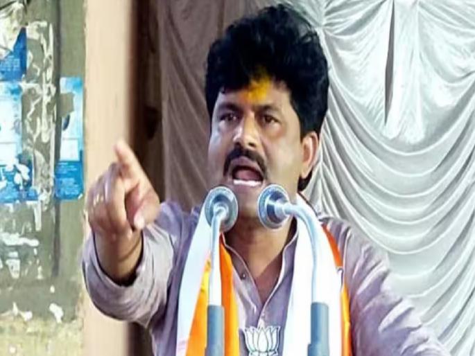 ... then those who perform gimmicks would not even have clothes left on them - Gopichand Padalkar | ...तर नौटंकी करणाऱ्यांच्या अंगावर कपडेही शिल्लक राहिले नसते- गोपीचंद पडळकर