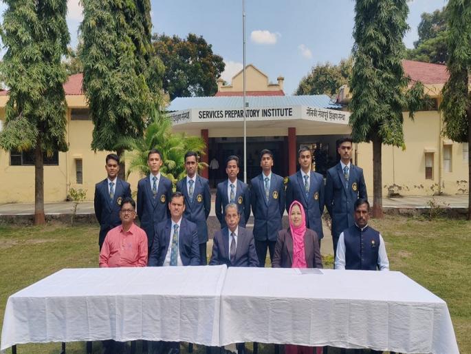 44 students of 'SPI' passed the 'UPSC' examination of 'NDA' | 'एसपीआय'चे ४४ विद्यार्थी 'एनडीए'ची 'यूपीएससी' परीक्षा उत्तीर्ण 44 students of 'SPI' passed the 'UPSC' examination of 'NDA' | 'एसपीआय'चे ४४ विद्यार्थी 'एनडीए'ची 'यूपीएससी' परीक्षा उत्तीर्ण