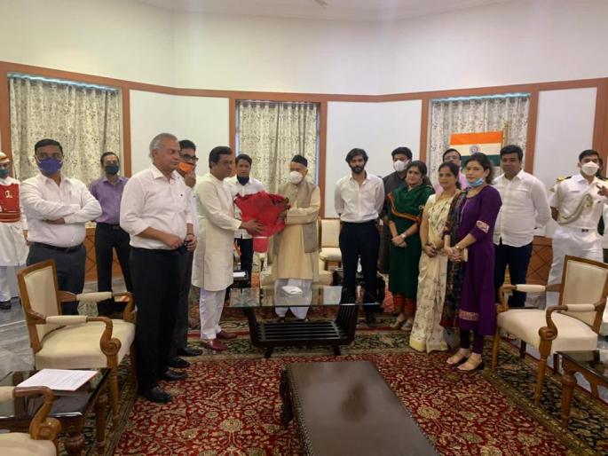 "Lots of questions but lack of decisions"; Raj Thackeray meet on Governor Bhagat Singh Koshyari | “प्रश्न खूप पण निर्णयांचा अभाव”; राज ठाकरेंनी घेतली राज्यपाल भगतसिंह कोश्यारींची भेट "Lots of questions but lack of decisions"; Raj Thackeray meet on Governor Bhagat Singh Koshyari | “प्रश्न खूप पण निर्णयांचा अभाव”; राज ठाकरेंनी घेतली राज्यपाल भगतसिंह कोश्यारींची भेट