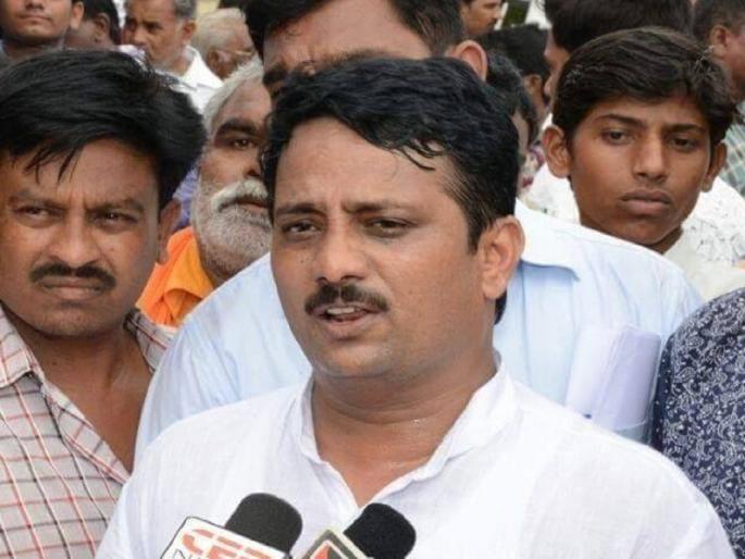 Uddhav Sena's pressure politics to save Ramtek's fortress! District Chief Devendra Godbole will contest | रामटेकचा गड वाचविण्यासाठी कामठीत उद्धवसेनेचे दबावतंत्र! जिल्हाप्रमुख देवेंद्र गोडबोले लढणार Uddhav Sena's pressure politics to save Ramtek's fortress! District Chief Devendra Godbole will contest | रामटेकचा गड वाचविण्यासाठी कामठीत उद्धवसेनेचे दबावतंत्र! जिल्हाप्रमुख देवेंद्र गोडबोले लढणार
