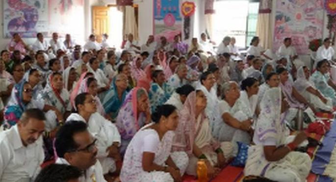 Tree needs to be powerful | जमीन शक्तिशाली बनण्यासाठी वृक्षलागवड गरजेची