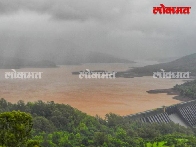 Less rain in Satara district; The release of water from Koyna dam is completely stopped | सातारा जिल्ह्यात पावसाची उघडीप; कोयनेतील विसर्ग पूर्णत: बंद Less rain in Satara district; The release of water from Koyna dam is completely stopped | सातारा जिल्ह्यात पावसाची उघडीप; कोयनेतील विसर्ग पूर्णत: बंद
