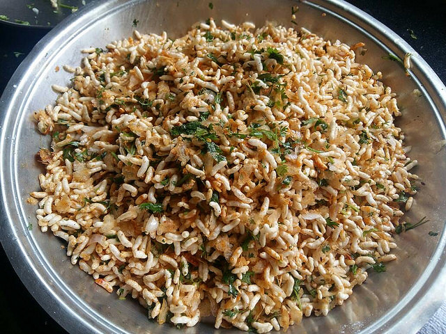 Memorandum of the election; The test and energy of raw food | आठवणीतील निवडणूक; कच्च्या चिवड्याने मिळायची ऊर्जा Memorandum of the election; The test and energy of raw food | आठवणीतील निवडणूक; कच्च्या चिवड्याने मिळायची ऊर्जा