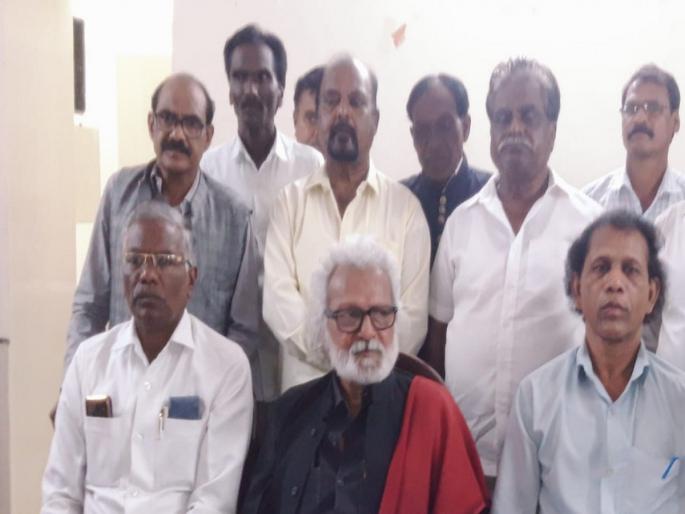 CID inquiry into pandhari incident: Jogendra Kawade's demand in the press conference | पांढरी घटनेची सीआयडी चौकशी करा : जोगेंद्र कवाडे यांची पत्रपरिषदेत मागणी CID inquiry into pandhari incident: Jogendra Kawade's demand in the press conference | पांढरी घटनेची सीआयडी चौकशी करा : जोगेंद्र कवाडे यांची पत्रपरिषदेत मागणी