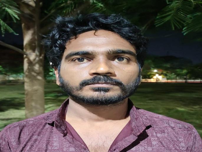 The accused in the murder case jailed within 24 hours | औकात नही है, फिर भी गाडीपे घुम रहा है...खुनाच्या घटनेतील आरोपी २४ तासांत बेड्या The accused in the murder case jailed within 24 hours | औकात नही है, फिर भी गाडीपे घुम रहा है...खुनाच्या घटनेतील आरोपी २४ तासांत बेड्या