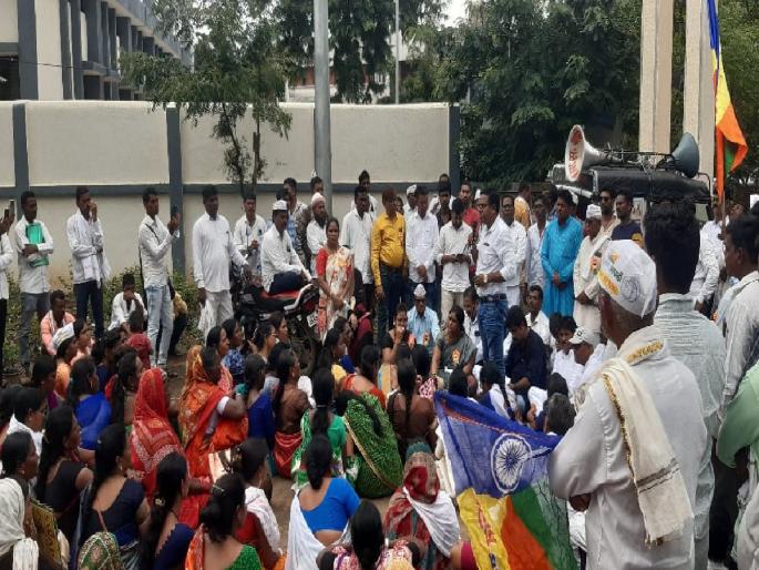 Janakrosh Morcha of Vanchit Bahujan Aghadi for various demands | विविध मागण्यांसाठी वंचित बहुजन आघाडीचा जनआक्रोश मोर्चा