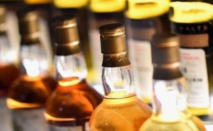 State Excise Department ; Fifty-six lakh received from liquor license | राज्य उत्पादन शुल्क विभागाची चांदी; मद्य परवान्यातून मिळाले पावणेसहा लाख