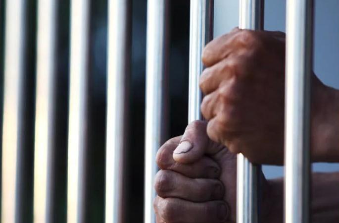 Crime committed at 35 years, arrested at 70 years | ३५ व्या वर्षी केला गुन्हा, ७० व्या वर्षी झाली अटक Crime committed at 35 years, arrested at 70 years | ३५ व्या वर्षी केला गुन्हा, ७० व्या वर्षी झाली अटक