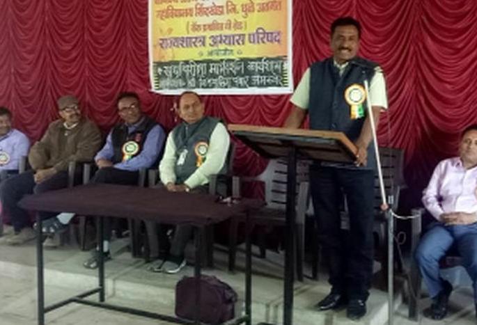 Work hard to achieve the goal of making a creative thought | सृजनशील विचार करुन ध्येयपूर्तीसाठी कठोर परिश्रम करा Work hard to achieve the goal of making a creative thought | सृजनशील विचार करुन ध्येयपूर्तीसाठी कठोर परिश्रम करा