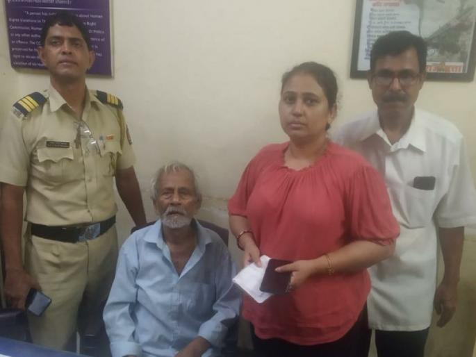 Missing elderly patient found in government hospital of Bhayander | भाईंदरच्या शासकीय रुग्णालयातून बेपत्ता झालेले वृद्ध रुग्ण सापडले Missing elderly patient found in government hospital of Bhayander | भाईंदरच्या शासकीय रुग्णालयातून बेपत्ता झालेले वृद्ध रुग्ण सापडले