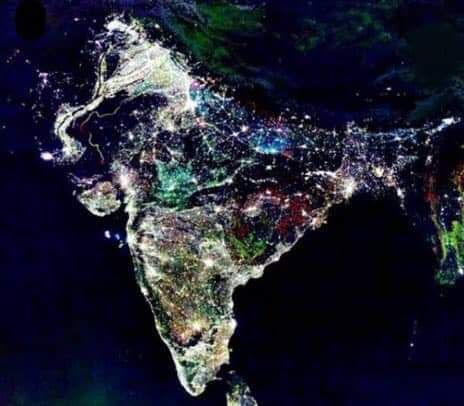 Pandits, astrologers support the Prime Minister's call | पंतप्रधानांच्या आवाहनाला पंडित, ज्योतिषाचार्यांचा पाठिंबा