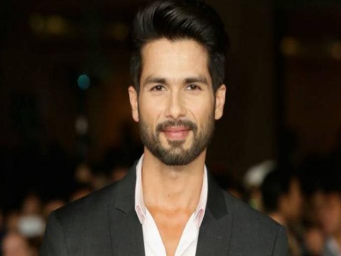 For this reason Shahid Kapoor left the director, Imtiaz Ali's cinema! | तर या कारणामुळे शाहिद कपूरने सोडला दिग्दर्शक इम्तियाज अलीचा सिनेमा ! For this reason Shahid Kapoor left the director, Imtiaz Ali's cinema! | तर या कारणामुळे शाहिद कपूरने सोडला दिग्दर्शक इम्तियाज अलीचा सिनेमा !