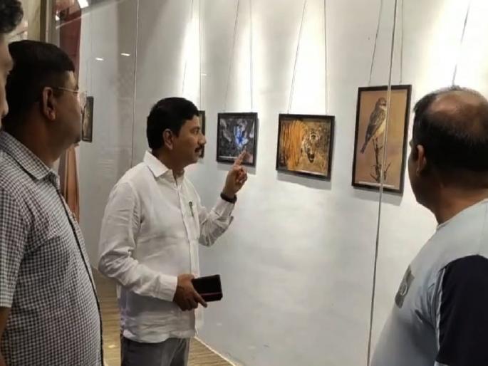 Photo exhibition on World Photography Day | जागतिक छायाचित्र दिनानिमित्त फोटो प्रदर्शन Photo exhibition on World Photography Day | जागतिक छायाचित्र दिनानिमित्त फोटो प्रदर्शन