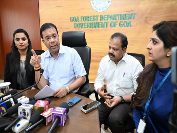Goa to complete one lakh tests for breast cancer by next 30 jan: Health Minister | गोव्यात स्तनाच्या कर्करोगासाठी येत्या ३० पर्यंत राज्यात एक लाख चांचण्या पूर्ण करणार : आरोग्यमंत्री Goa to complete one lakh tests for breast cancer by next 30 jan: Health Minister | गोव्यात स्तनाच्या कर्करोगासाठी येत्या ३० पर्यंत राज्यात एक लाख चांचण्या पूर्ण करणार : आरोग्यमंत्री