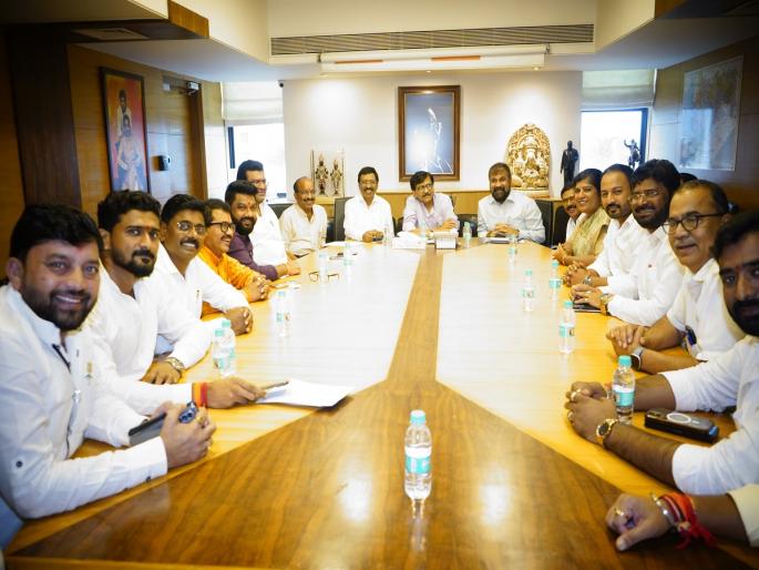 There is no discussion about allotment of assembly seats, don't worry-Sanjay Raut | विधानसभा जागा वाटपाची चर्चाच नाही, काळजी करू नका-संजय राऊत There is no discussion about allotment of assembly seats, don't worry-Sanjay Raut | विधानसभा जागा वाटपाची चर्चाच नाही, काळजी करू नका-संजय राऊत