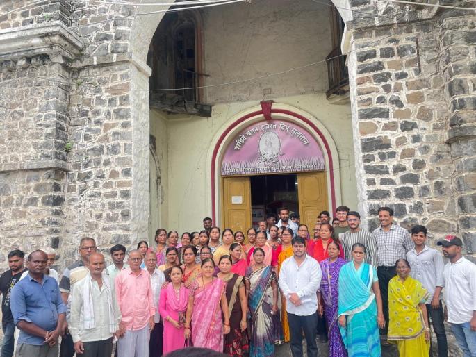 half work even after giving 'work order'; Objection of prahar | ‘वर्कऑर्डर’दिल्यानंतरही काम अर्धवट; प्रहारचा आक्षेप half work even after giving 'work order'; Objection of prahar | ‘वर्कऑर्डर’दिल्यानंतरही काम अर्धवट; प्रहारचा आक्षेप